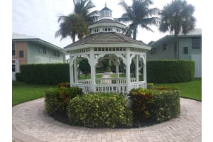 5550 N Ocean Blvd, Ocean Ridge, FL 33435, Sold 02/15/19