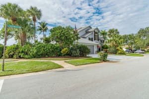 12871 La Rochelle Cir, Palm Beach Gardens, FL 33410, Sold 03/15/19