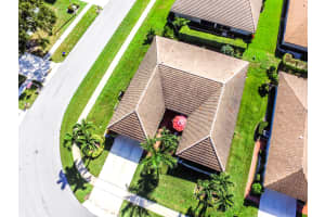 10316 Greentrail Dr N, Boynton Beach, FL 33436, Sold 03/13/19