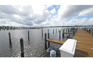 1852 SW Palm City Rd, Stuart, FL 34994, Sold 07/26/19