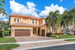 10557 Willow Oak Ct, Wellington, FL 33414, Sold 05/03/19