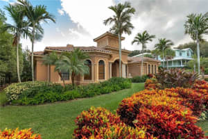 5 Oak Hill Way, Sewall's Point, FL 34996, Sold 04/29/19
