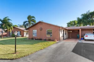 502 SE 27th Way, Boynton Beach, FL 33435, Sold 01/15/19