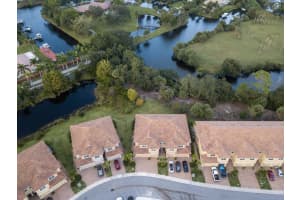 591 SW Glen Crest Way, Stuart, FL 34997, Sold 04/15/19