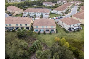 591 SW Glen Crest Way, Stuart, FL 34997, Sold 04/15/19