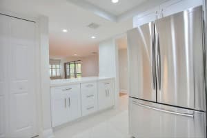1660 12 Oaks Way, North Palm Beach, FL 33408, Sold 01/28/19