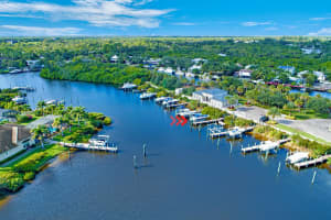 903 SW Lost River Shores Dr, Stuart, FL 34997, Sold 03/12/19