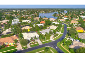 2114 Greenview Cove Dr, Wellington, FL 33414, Sold 02/21/19
