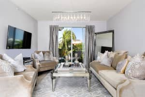 255 NE 3rd Ave, Delray Beach, FL 33444, Sold 10/01/19