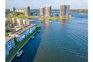 52 Yacht Club Dr, North Palm Beach, FL 33408, Sold 06/19/19