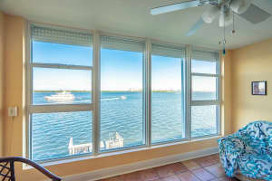 52 Yacht Club Dr, North Palm Beach, FL 33408, Sold 06/19/19