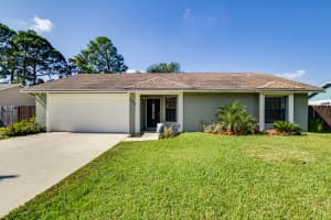 155 Parkwood Dr, Royal Palm Beach, FL 33411, Sold 01/23/19