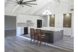 3005 SE Glasgow Dr, Stuart, FL 34997, Sold 06/14/19