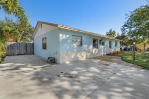 1105 Chickasaw St, Jupiter, FL 33458, Sold 01/28/19