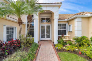 10221 Allamanda Blvd, Palm Beach Gardens, FL 33410, Sold 03/05/19
