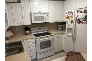 8177 Thames Blvd, Boca Raton, FL 33433, Sold 04/01/19