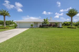1026 54th Ave, Vero Beach, FL 32966, Sold 04/24/19