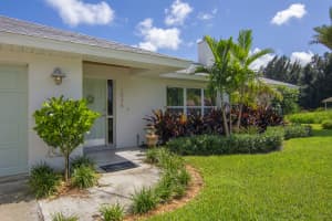 1026 54th Ave, Vero Beach, FL 32966, Sold 04/24/19