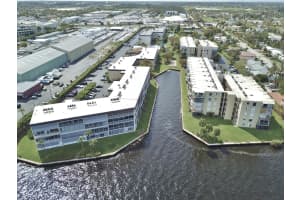 896 N Federal Hwy, Lantana, FL 33462, Sold 02/14/20