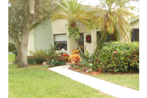 4088 Palm Forest Dr S, Delray Beach, FL 33445, Sold 02/04/19