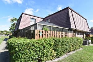 7633 Courtyard Run W, Boca Raton, FL 33433, Sold 12/31/18