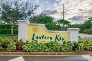 6810 Lantern Key Dr, Lake Worth, FL 33463, Sold 03/15/19