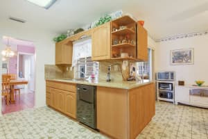 7505 NW 70th Terrace, Tamarac, FL 33321, Sold 04/15/19