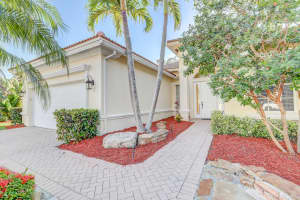 3305 Harness Cir, Lake Worth, FL 33449, Sold 04/18/19