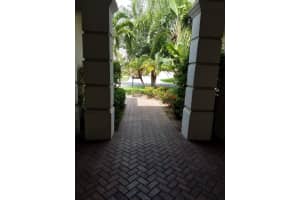 4042 Cedar Creek Ranch Cir, Lake Worth, FL 33467, Sold 03/25/19
