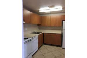 409 Executive Center Dr, West Palm Beach, FL 33401, Sold 02/01/19