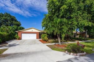4734 Blue Pine Cir, Lake Worth, FL 33463, Sold 02/27/19