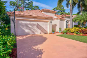 431 Woodview Cir, Palm Beach Gardens, FL 33418, Sold 02/25/19