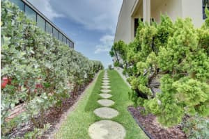 2175 S Ocean Blvd, Delray Beach, FL 33483, Sold 04/23/19