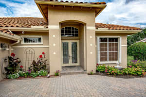 6690 Jog Palm Dr, Boynton Beach, FL 33437, Sold 02/28/19
