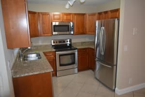 3519 Boulevard Chatelaine, Delray Beach, FL 33445, Sold 04/15/19