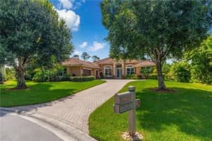 10452 SW Lands End Pl, Palm City, FL 34990, Sold 02/28/19