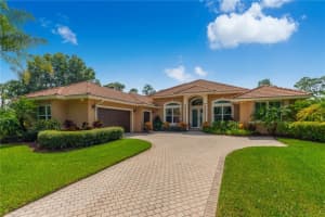 10452 SW Lands End Pl, Palm City, FL 34990, Sold 02/28/19