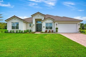 4725 Four Lakes Cir SW, Vero Beach, FL 32968, Sold 08/30/19