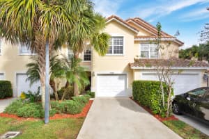1045 Pinewood Lake Ct, Greenacres, FL 33415, Sold 04/11/19