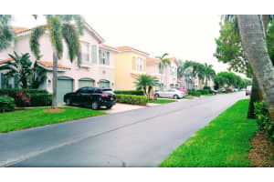 159 Las Brisas Cir, Hypoluxo, FL 33462, Sold 02/22/19