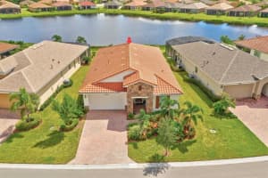 10200 SW Yellowwood Ave, Port St. Lucie, FL 34987, Sold 07/30/19