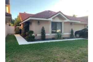 9420 NW 18th Pl, Plantation, FL 33322, Sold 04/08/19
