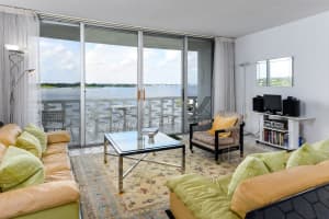 2760 S Ocean Blvd, Palm Beach, FL 33480, Sold 05/01/19