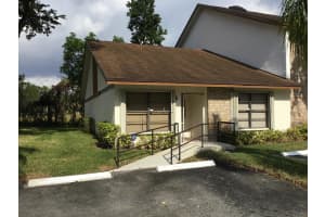 1010 Parkside Green Dr, Greenacres, FL 33415, Sold 03/15/19