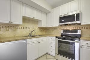 8213 Thames Blvd, Boca Raton, FL 33433, Sold 01/31/19