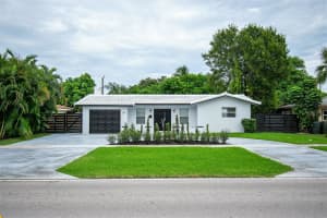 208 SW 12th Ave, Boca Raton, FL 33486, Sold 03/19/19