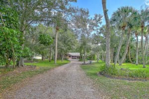 486 33rd Ave SW, Vero Beach, FL 32968, Sold 04/24/19