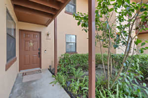 2103 Lakeview Dr W, Royal Palm Beach, FL 33411, Sold 04/26/19