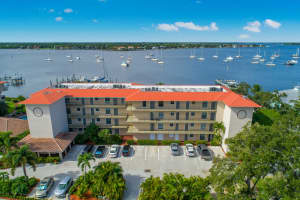 624 SW St Lucie Crescent, Stuart, FL 34994, Sold 05/31/19