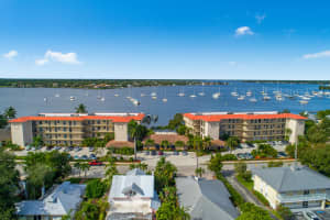 624 SW St Lucie Crescent, Stuart, FL 34994, Sold 05/31/19